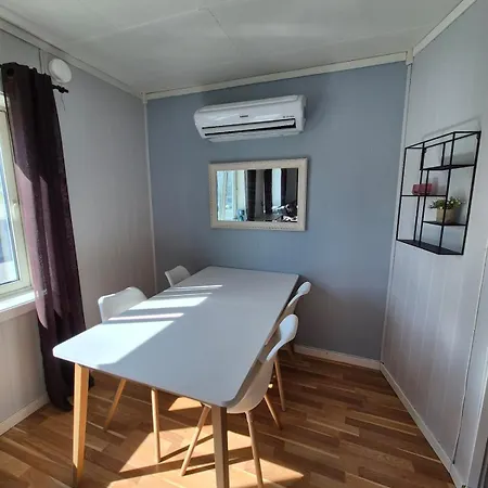 Hansjordnesgata Apartment